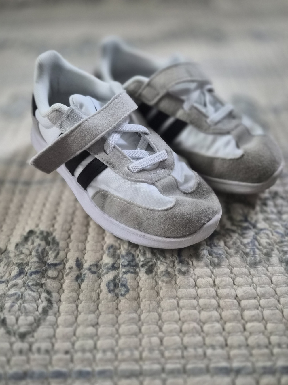 adidas Kids White, Gray & Black Velcro Sneakers